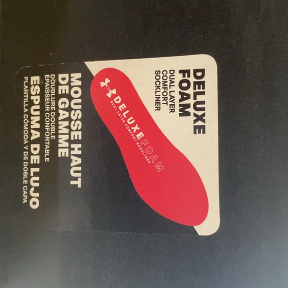 “New with tags “Under Armour UA Charged Assert deluxe foam - Picture 6 of 6